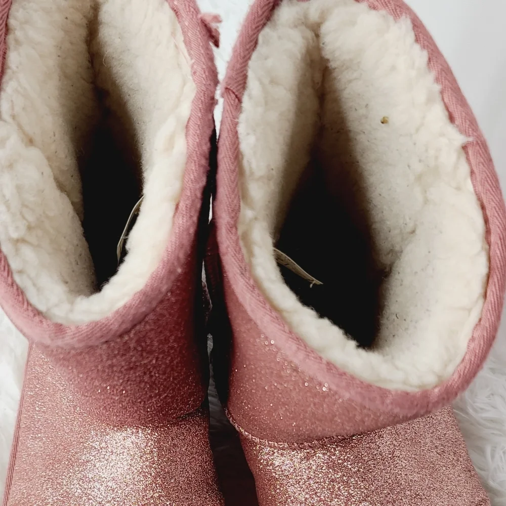 UGG girls sparkle pink slip on fur boots s 4 Y youth